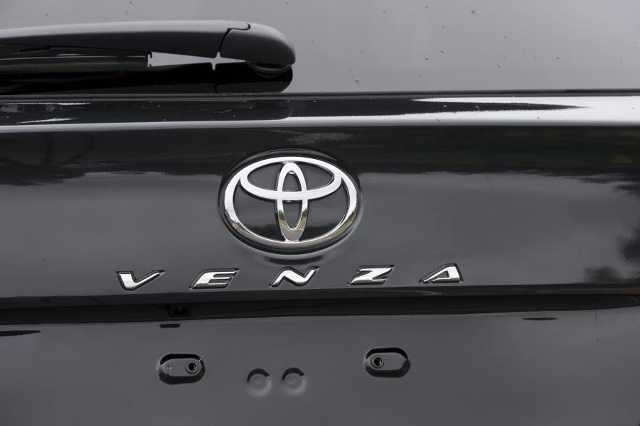  Toyota Venza 2013 года  (фото 17 из 37)